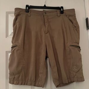 Gerry Men's Tan Cargo Shorts